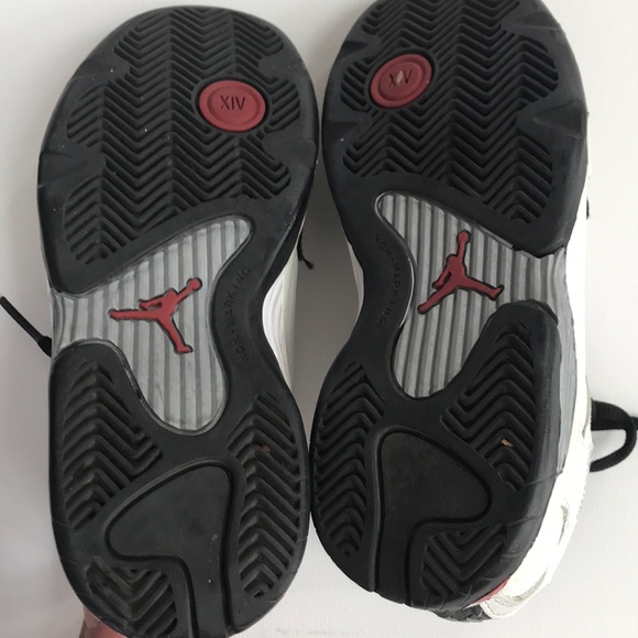 Kids Jordan Sneakers - Picture 5 of 5